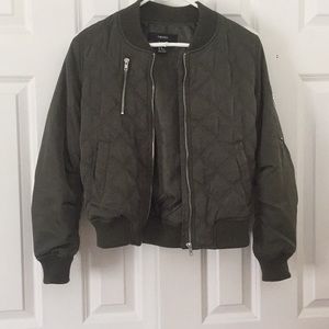 Bomber jacket. Forever 21, size medium. Dark green